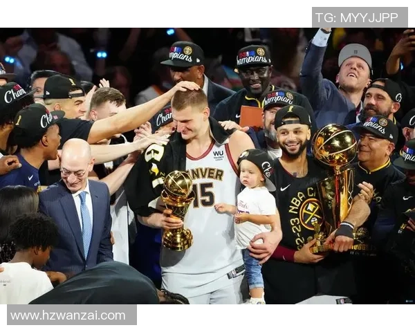 2019年NBA常规赛雄鹿队与马刺队精彩对决回顾与分析 2019年NBA常规赛雄鹿队与马刺队精彩对决回顾与分析