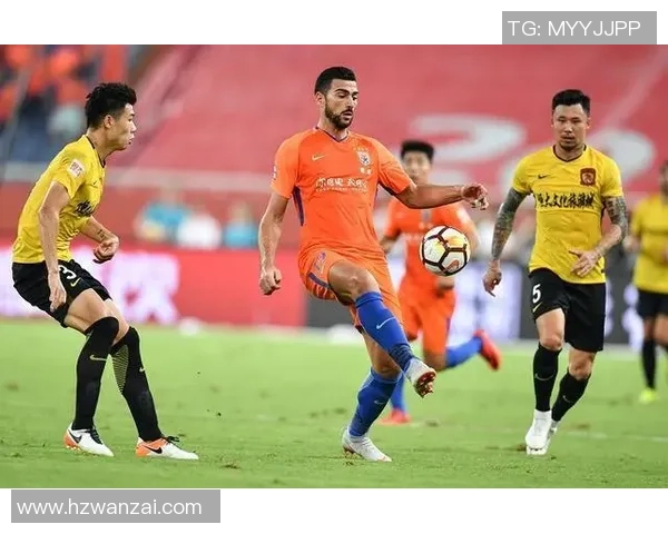 埃因霍温与登博思比赛结果揭晓球迷热议精彩瞬间与战术分析 埃因霍温与登博思比赛结果揭晓球迷热议精彩瞬间与战术分析