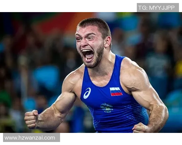 崔洪万与曙太郎的巅峰对决谁将成为摔跤界的新传奇